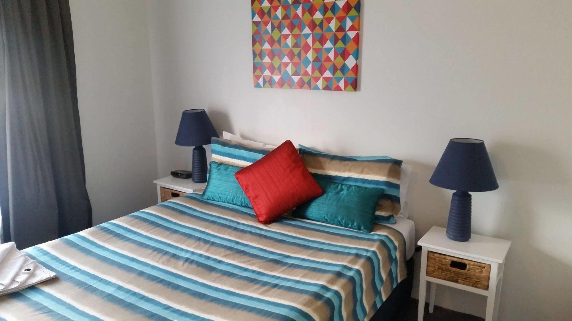 טוומבה Clifford Park Motor Inn מראה חיצוני תמונה