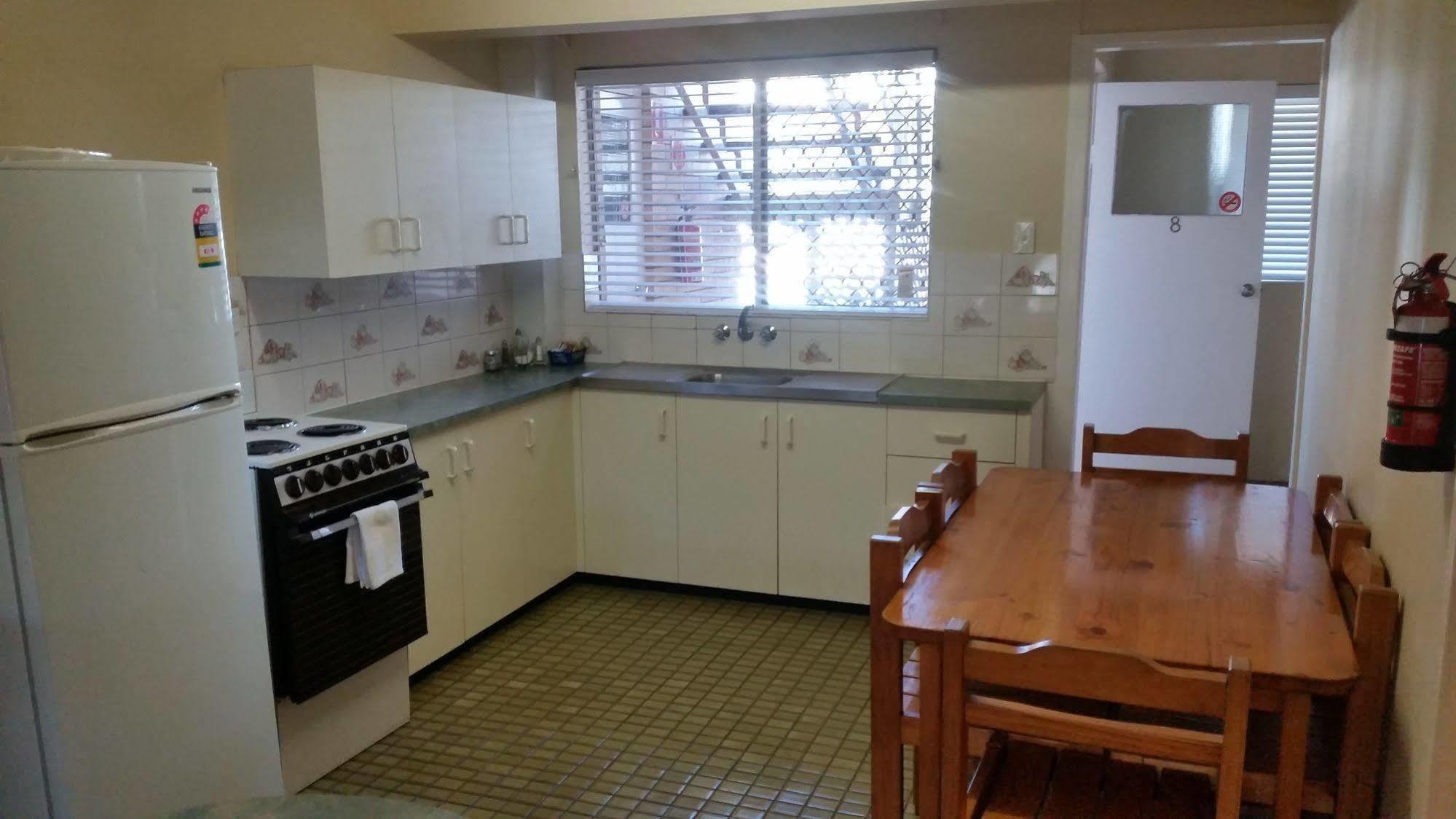 טוומבה Clifford Park Motor Inn מראה חיצוני תמונה